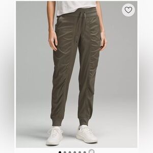 Lululemon mid rise dance jogger army green full length